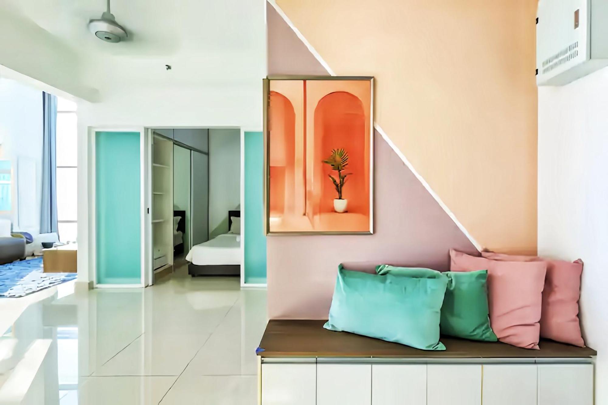 Maritime Seaview Suites Penang George Town  Kültér fotó