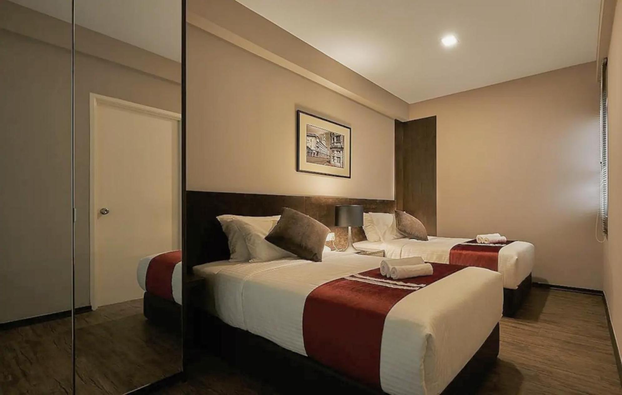 Maritime Seaview Suites Penang George Town  Kültér fotó